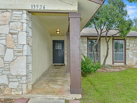 4th image of 13526 Primwood St
