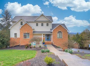 2055 Plank Dr, Blacksburg, VA 24060