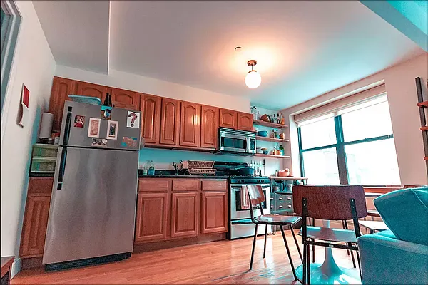 Rented by Compass | media 9