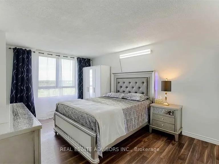 41 Markbrook Ln #1203 — Photo 8