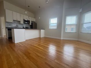 902 Divisadero St APT 201, San Francisco, CA 94115