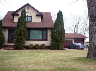 107 3rd St NE, Freeport, MN 56331