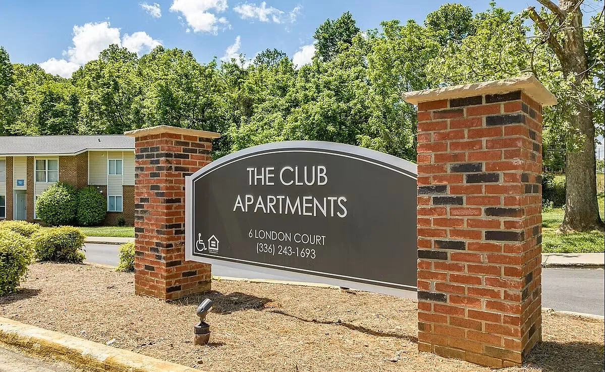 The Club Apartments — Photo 1