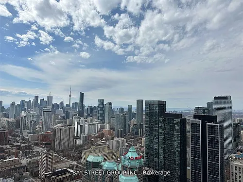 395 Bloor St E #4804 Photo 1