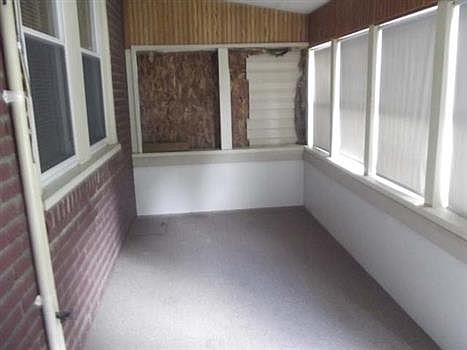 2nd image of 328 Terrace Blvd