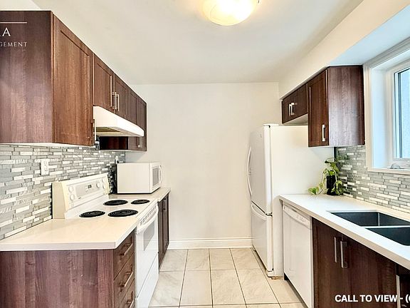 2nd image of 844 Danforth Rd #1