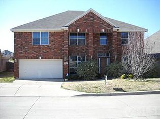 4749 Ocean Dr, Fort Worth, TX 76123
