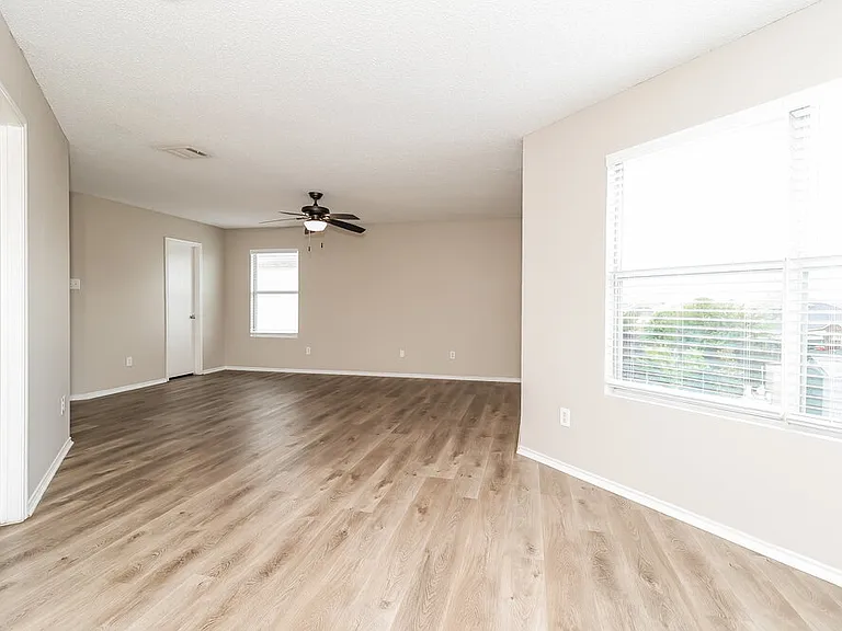 316 Dakota Ridge Dr — Photo 11