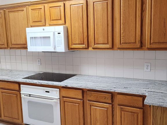 5th image of 103 Ponciana Dr