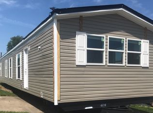 1735 NW Lyman Rd #70, Topeka, KS 66608