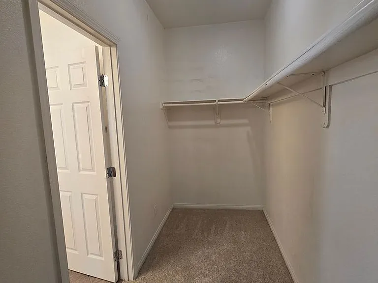 9164 Craven Ave — Photo 19