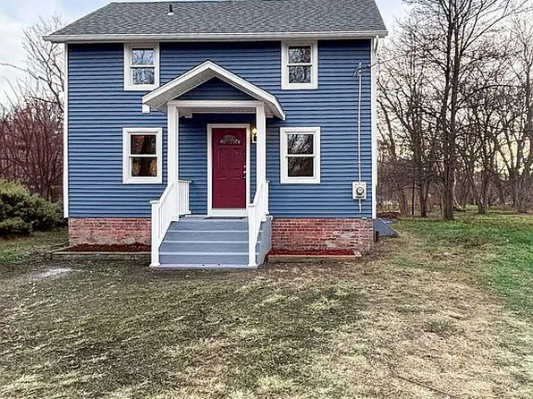 5 Shoverling Ln, New Milford, CT 06776