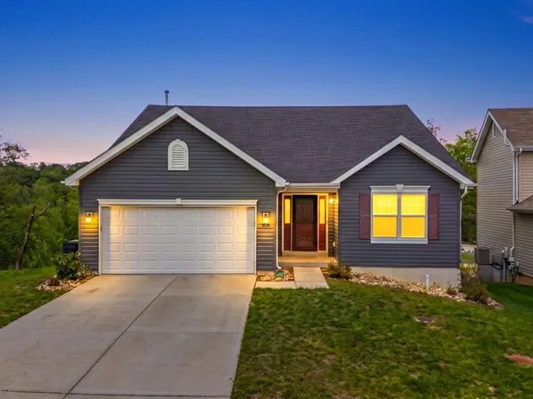 804 Cedar Bluff Way, Fenton, MO 63026