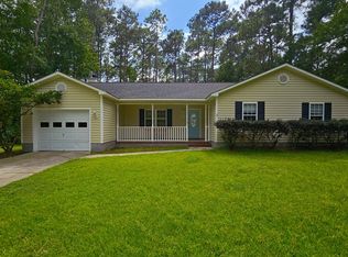 830 Wood Creek Dr, Hubert, NC 28539