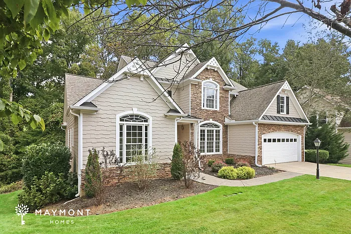 4 bed, 3.5 bath, 2517 sqft, $2,945 — Photo 2