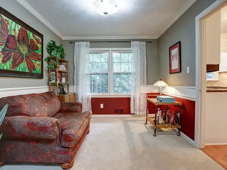 6720 Ramundo Dr — Photo 5