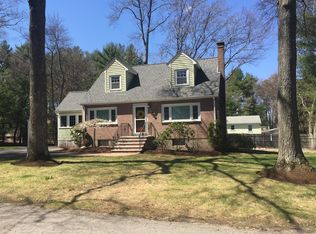 11 Sybil St, Walpole, MA 02081