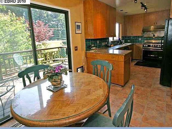 4th image of 27 Jessen Ct
