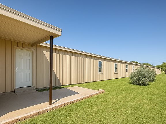 5th image of 725 Villa Dr #1