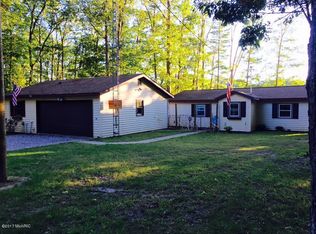5165 N Waite Dr, Irons, MI 49644