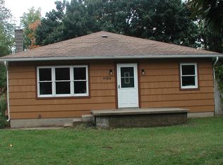 1700 Vinecroft St NW, Grand Rapids, MI 49544