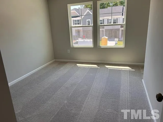 328 Hazy Hills Ln — Photo 5