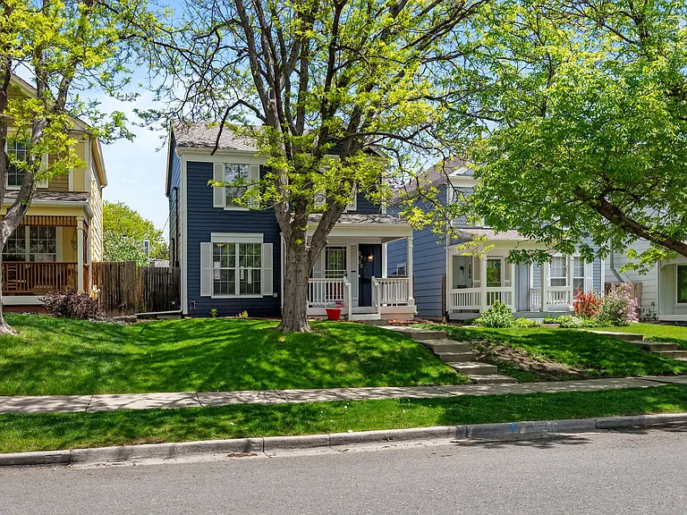 2700 Perry St — Photo 24