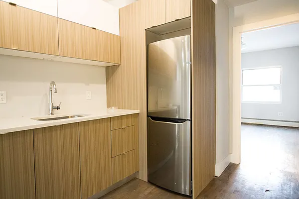 Rented by TheRealEstateCompany.com LLC | media 37