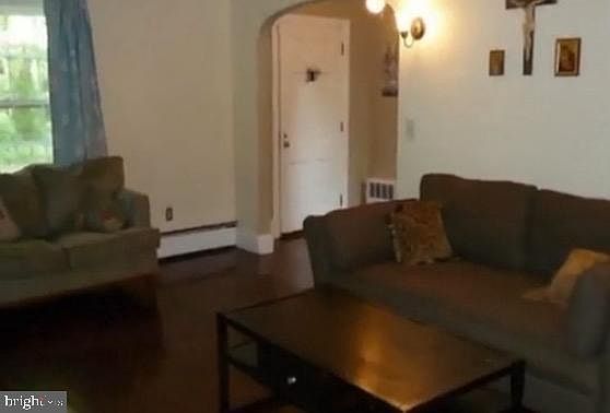 5th image of 111 Wakeview Dr