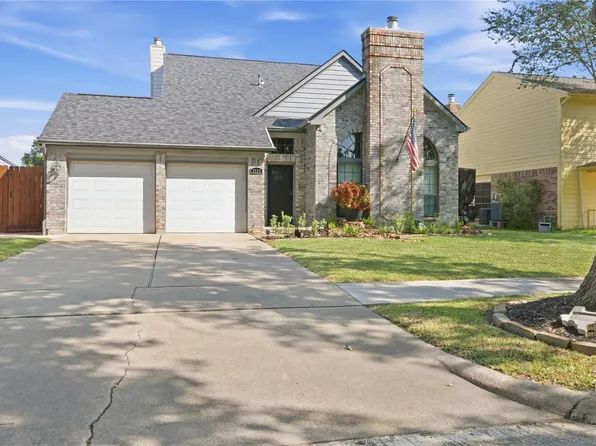 2524 Sawyer Dr, Seabrook, TX 77586