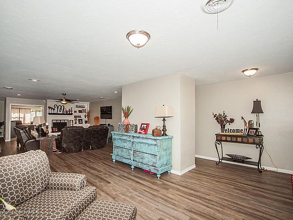 2nd image of 5703 Emil Ave