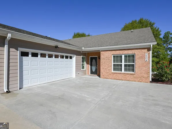3504 Commonwealth Cir, Newnan, GA 30263