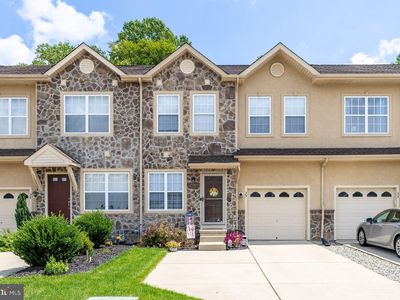 35 Glacier Dr, Berlin, NJ, 08009