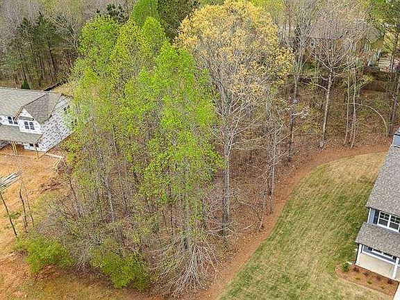 5th image of 94 Radian Ct