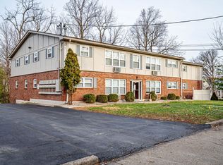 Lindsay Court Apartments, Louisville, KY 40206