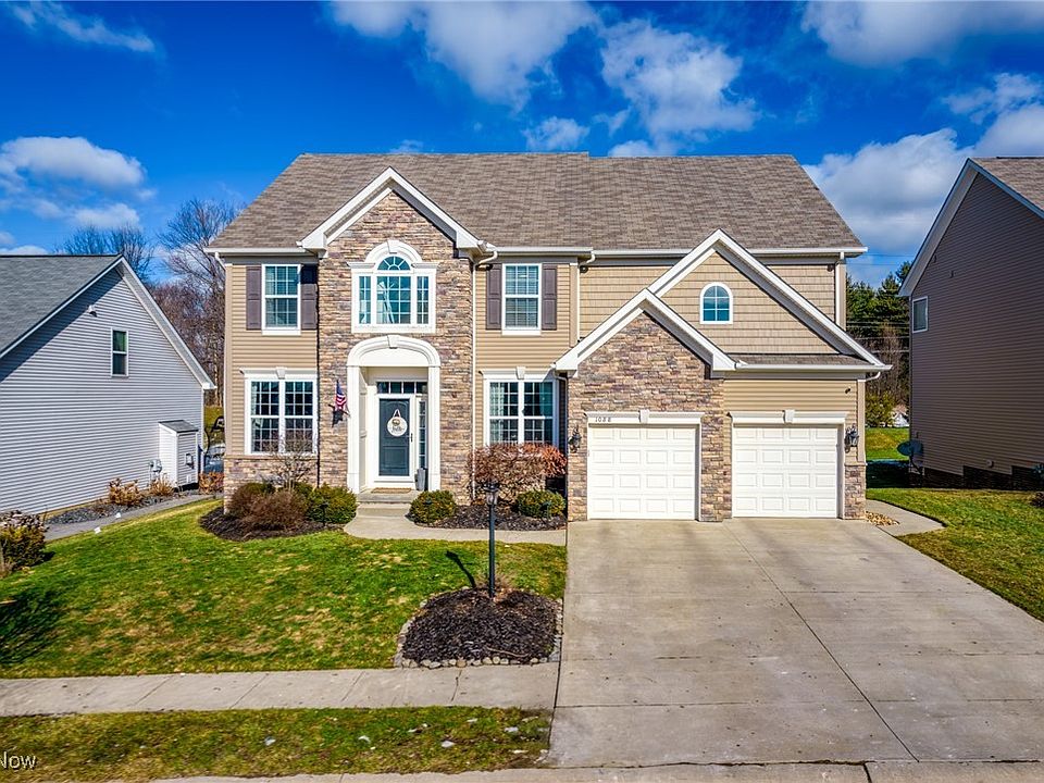 1st image of 1088 Morning Glory Dr