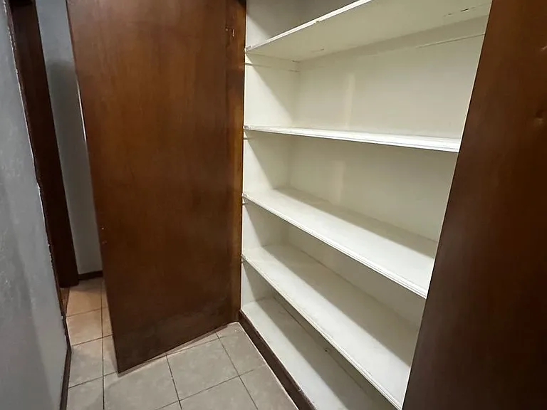 537 Franklin St — Photo 10