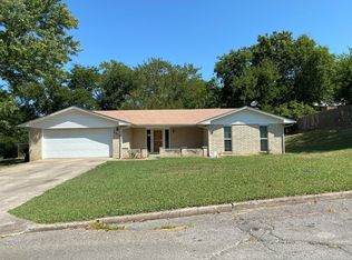 2014 E Foster Dr, Ada, OK 74820