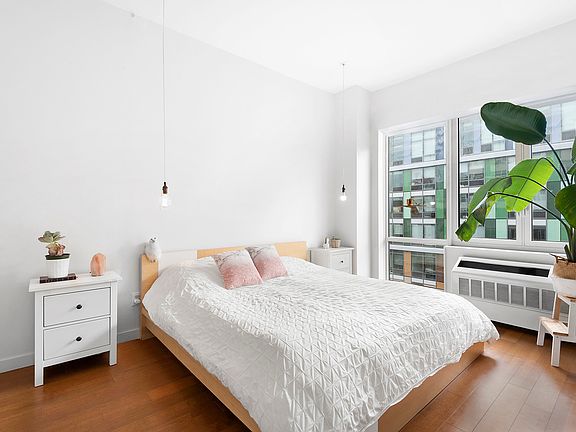 4th image of 544 Union Ave APT 3K