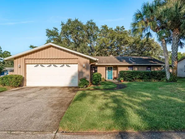 350 19th St, Palm Harbor, FL 34683