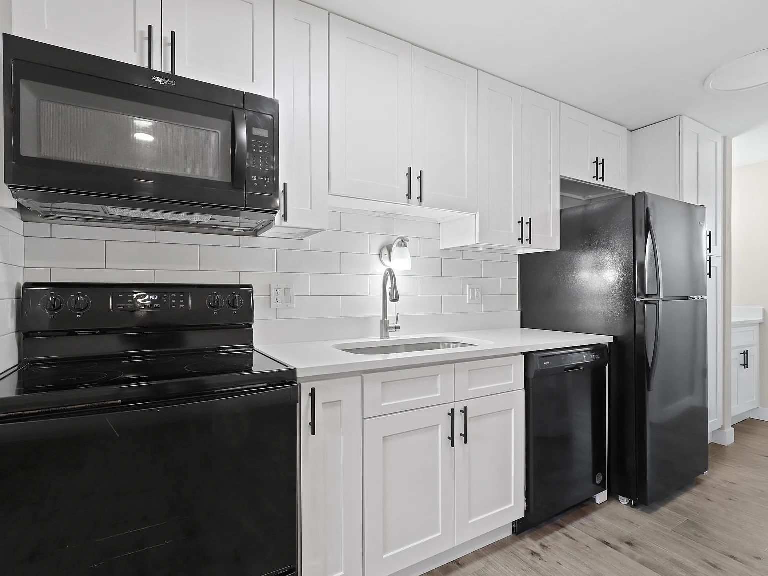 Fox Street Apartments — Photo 1