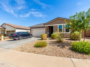 905 E Davis Ln, Avondale, AZ 85323