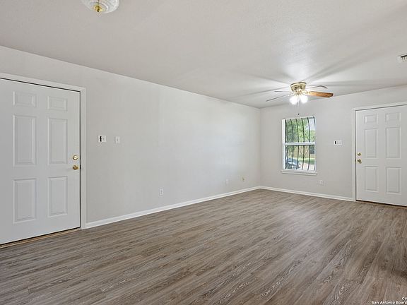 2nd image of 242 RAVENHILL DR