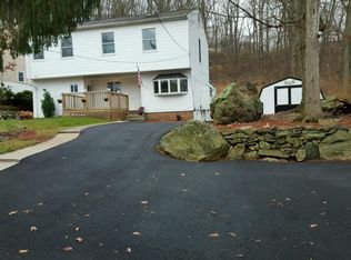 66 Winona Trl, Lake Hopatcong, NJ 07849