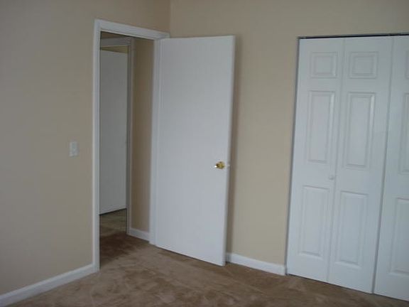 4th image of 1834 Dana Ln