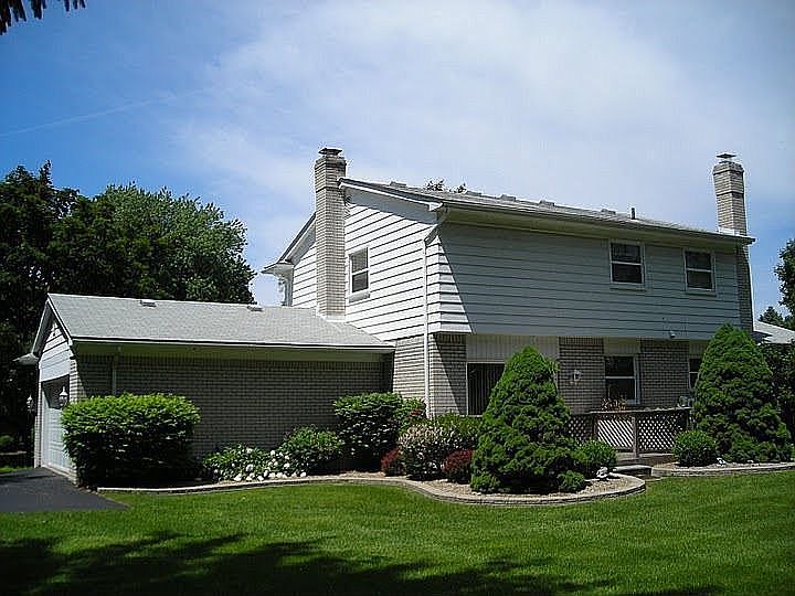 Exterior Back