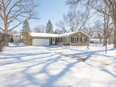 10032 Irwin Cir, Bloomington, MN, 55437