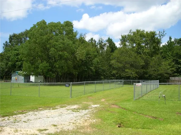 11960 Grand View Dr, Grand Bay, AL 36541