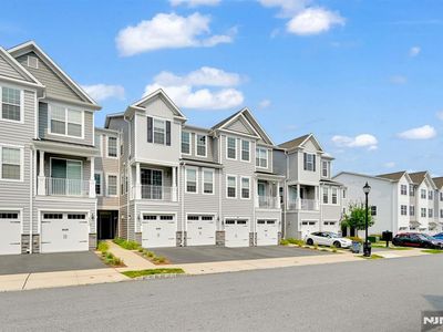 104 Sequoia Dr #1713, Cedar Grove, NJ, 07009