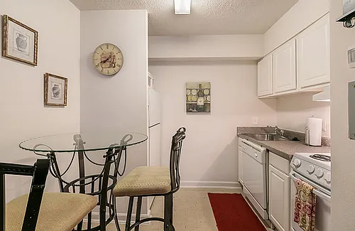 Premises Apartments Photo 1